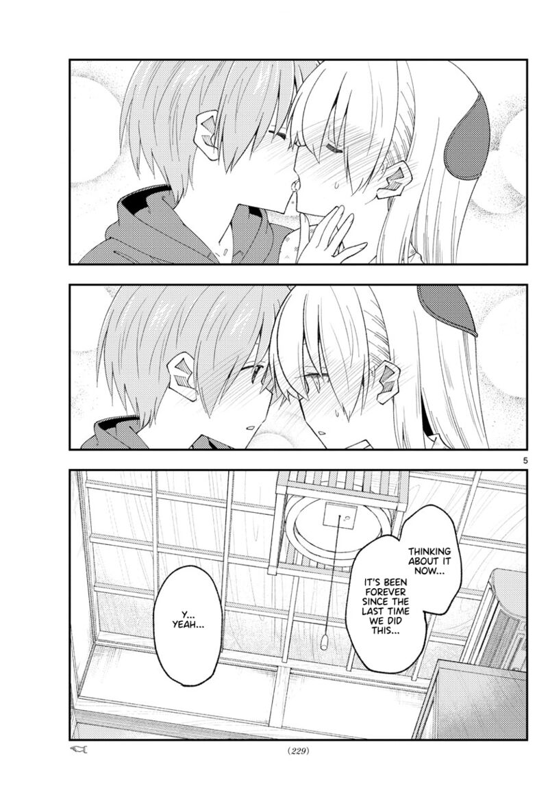 Tonikaku Cawaii Chapter 212 - Page 5 in English